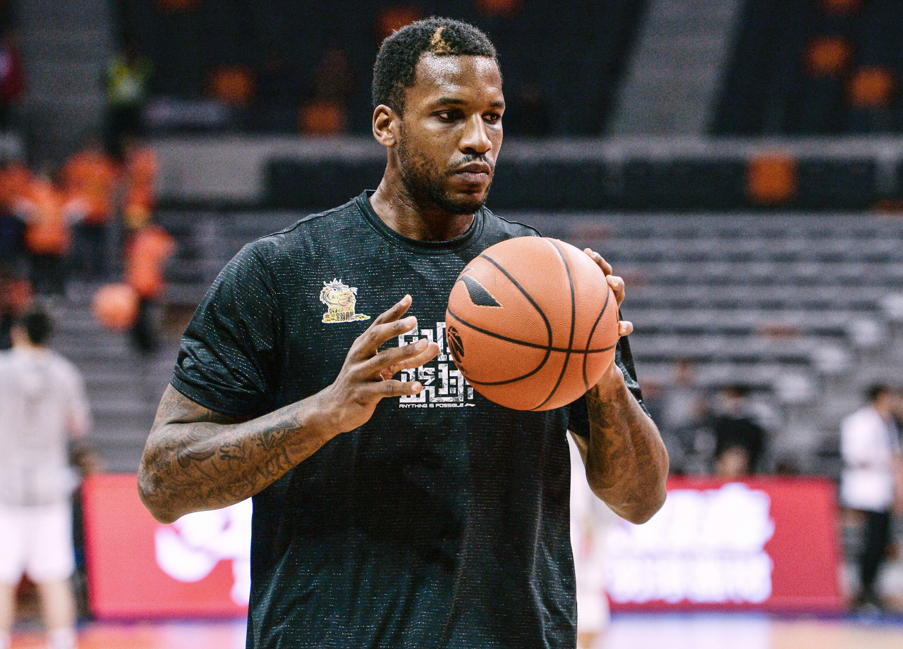 这不仅是她 这不仅是她